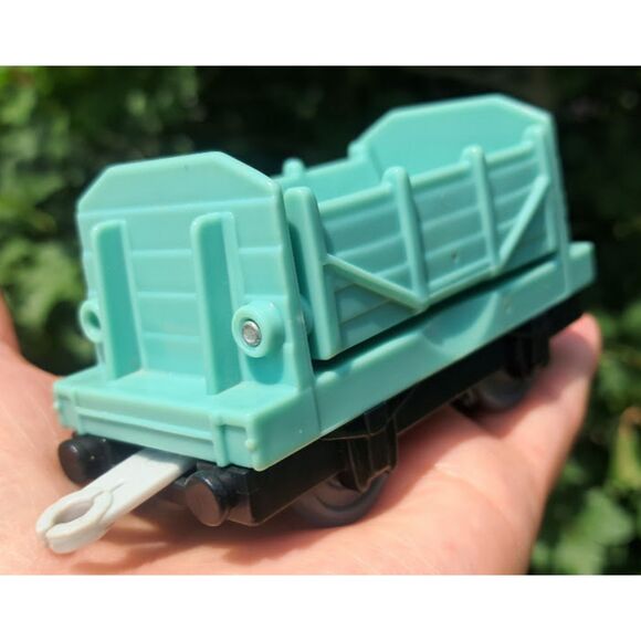 TOMY Trackmaster Thomas & Friends Green Log Car for Zip Zoom Logging Adventure - Picture 5 of 15